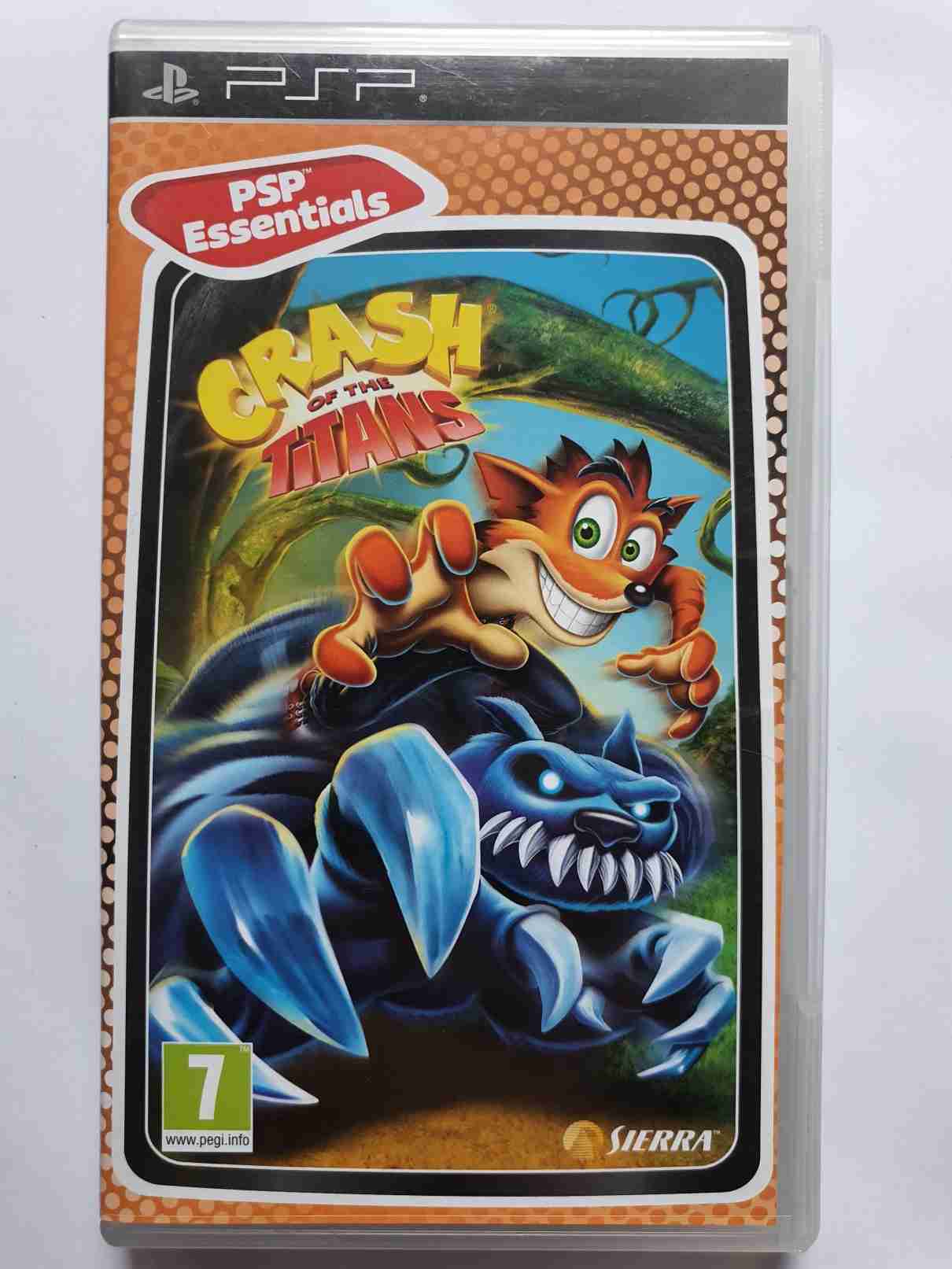 CRASH OF THE TITANS-EN- ESSENTIALS -