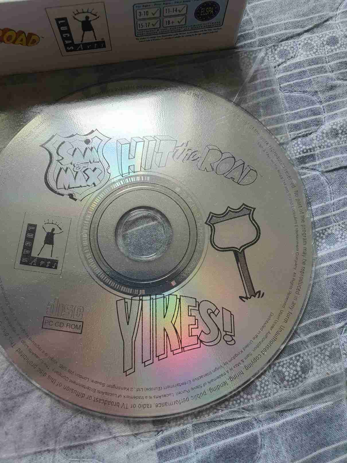 SAM AND MAX -HIT THE ROAD