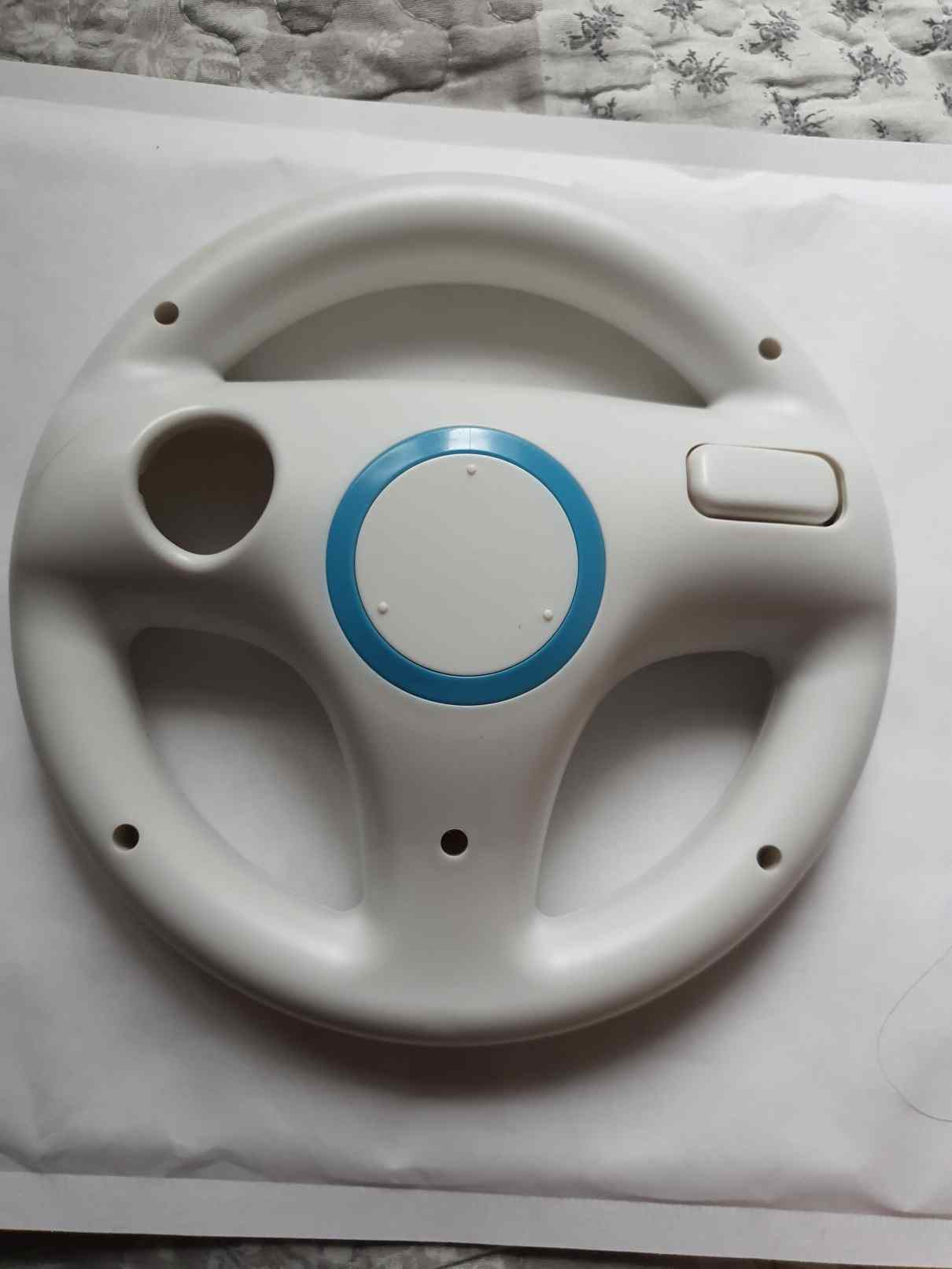NINTENDO WII - VOLANT PRO ZÁVODNÍ HRY 