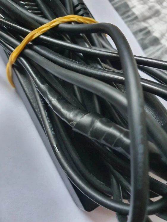 PLAYSTATION 2 SLIM -OVLADAČ -PAM. KARTA -TRAFO-KABELÁŽ 