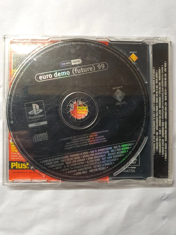 DEMO 99 UK MAGAZÍN -EN-