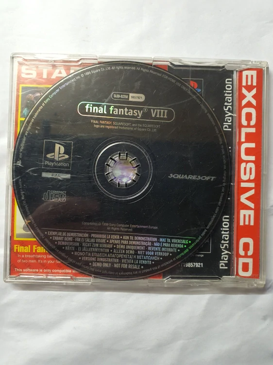 DEMO FINAL FANTASY VIII - UK MAGAZÍN -EN-