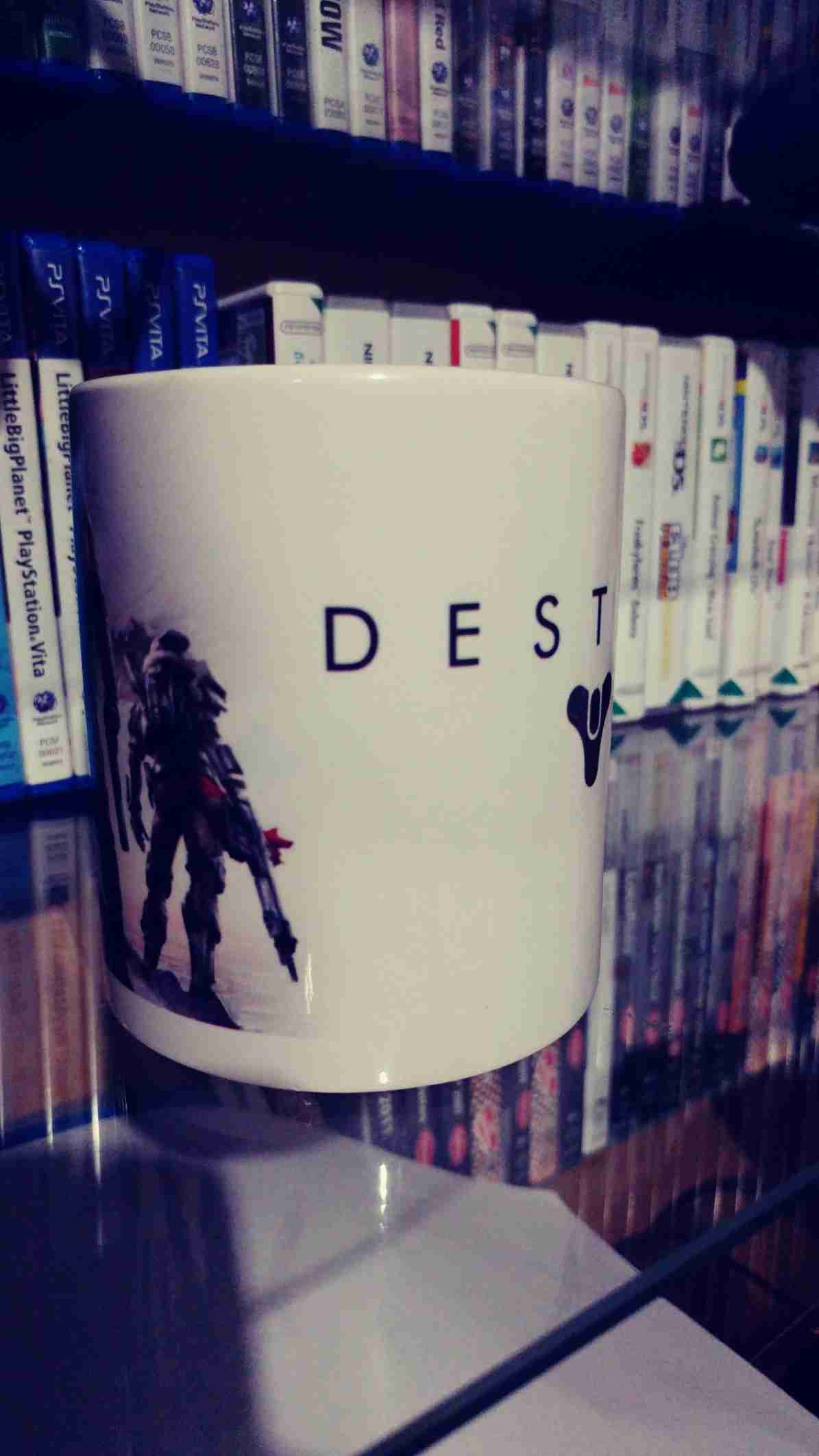Destiny hrnek