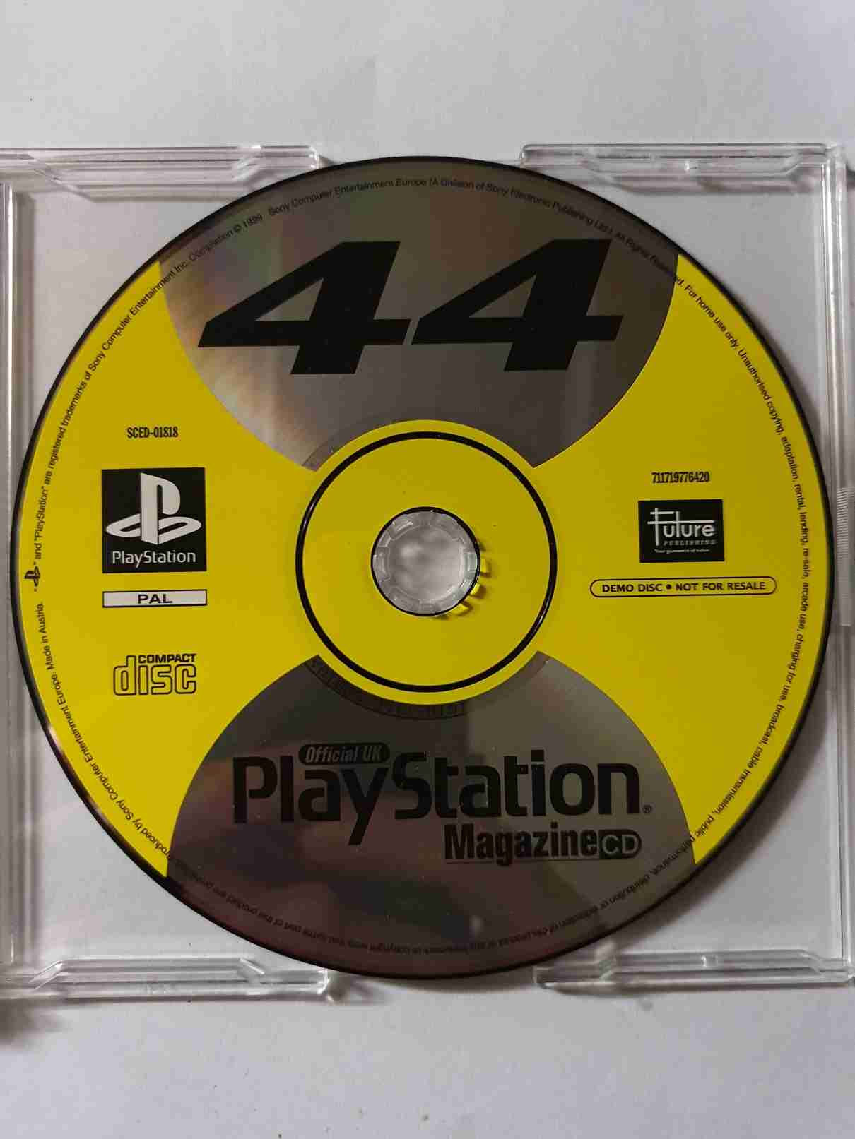 DEMO 44 UK MAGAZÍN -EN-
