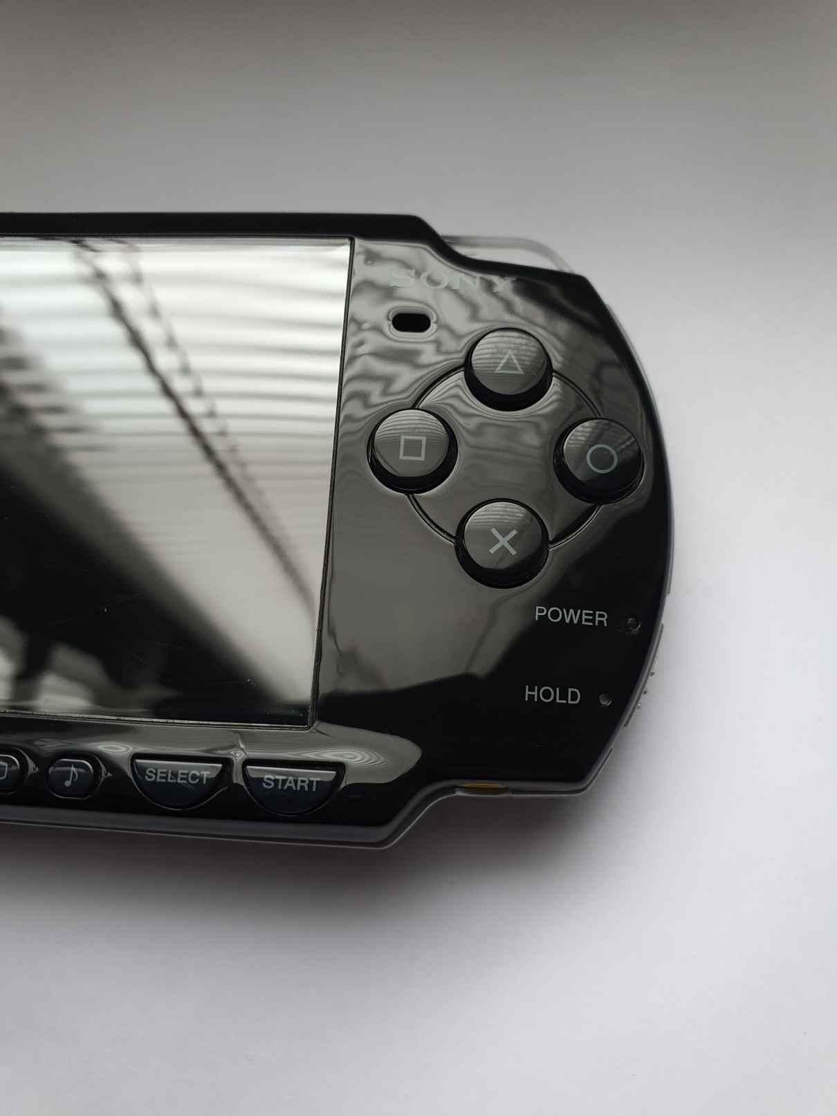 PSP PORTABLE 3004 -+ krabice - dohoda email