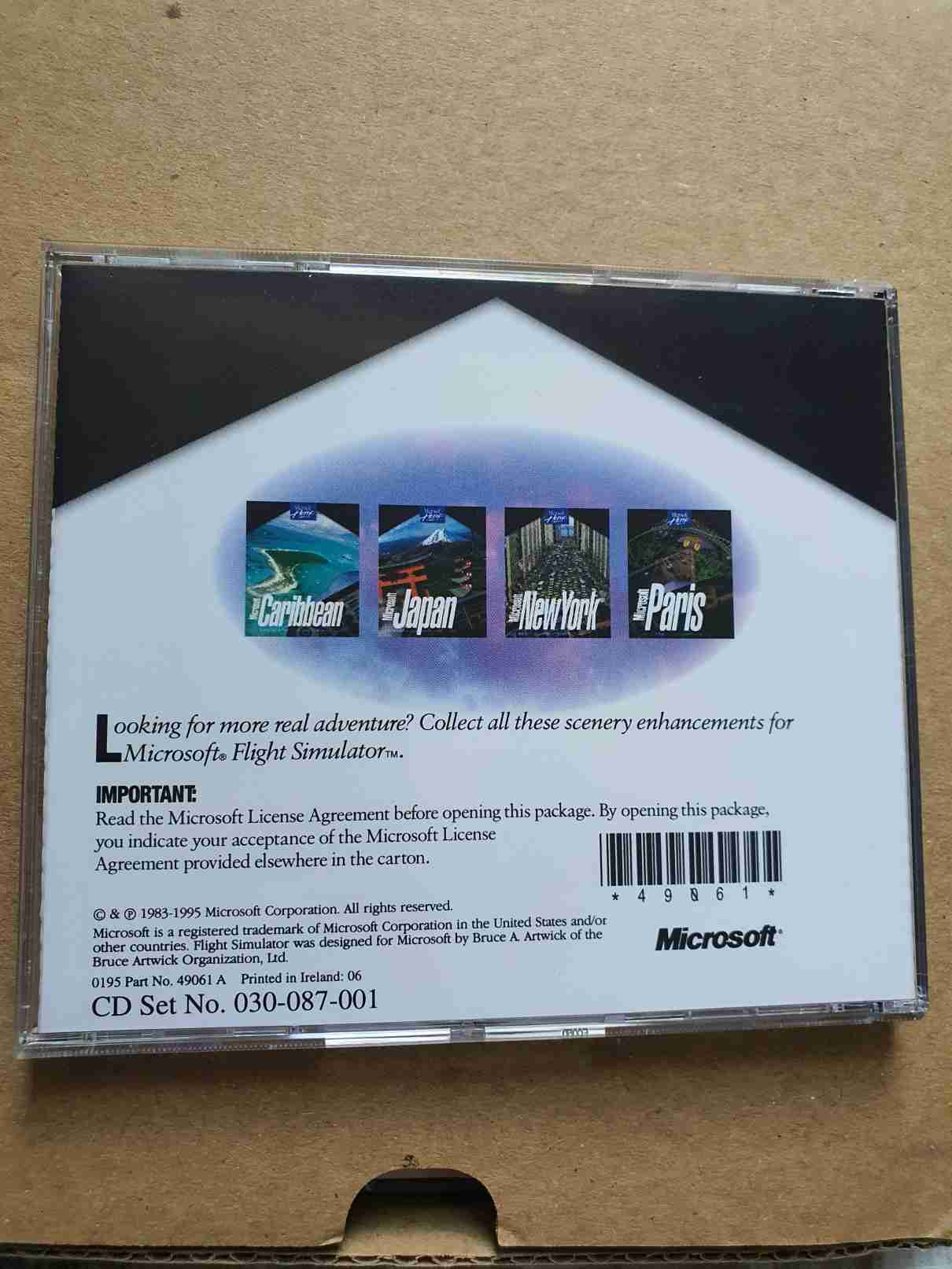 MICROSOFT FLIGHT SIMULATOR 