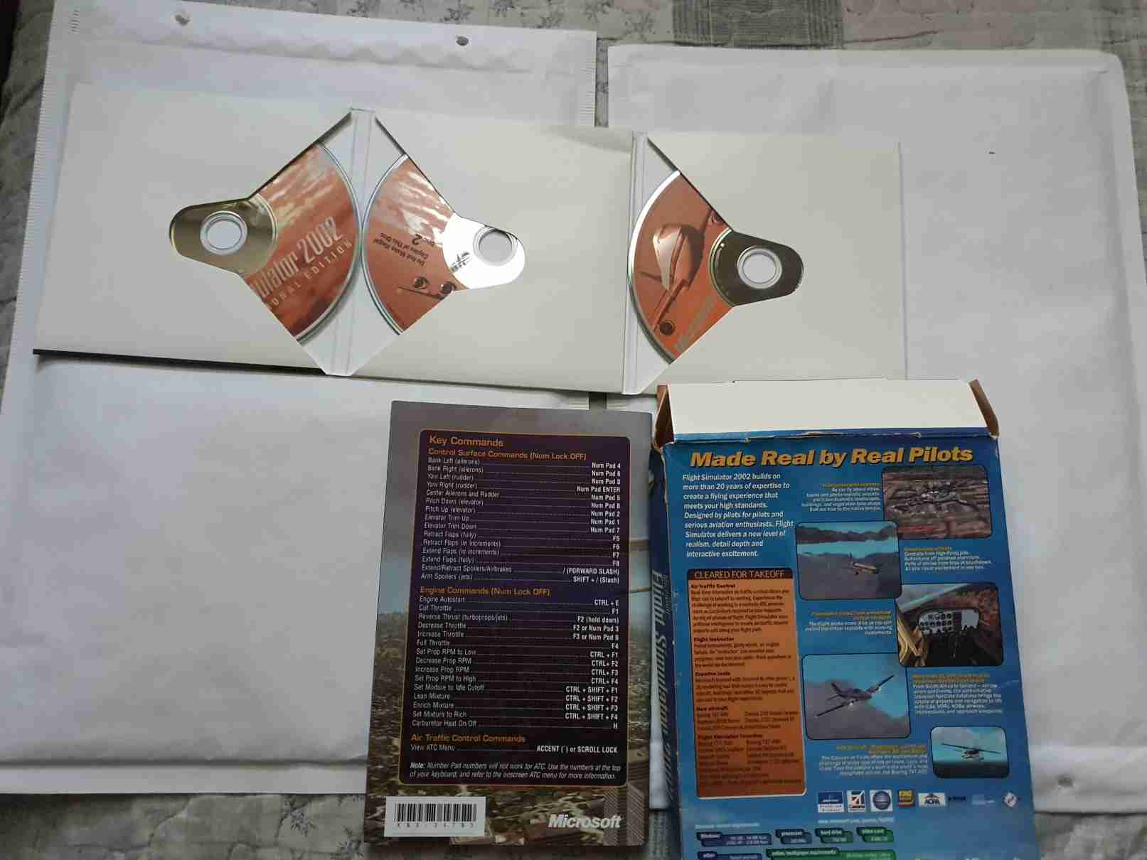 MICROSOFT FLIGHT SIMULATOR 2002