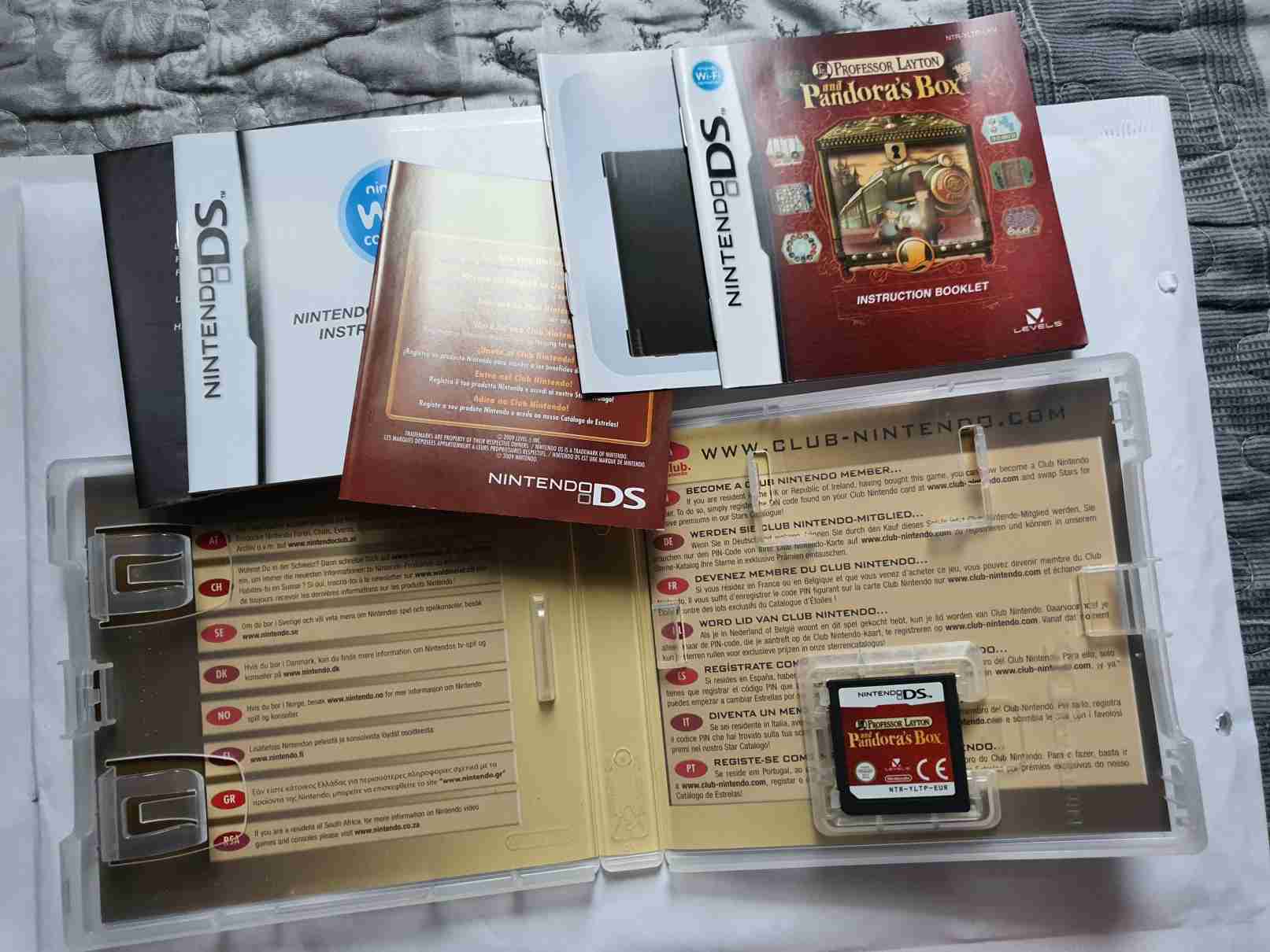 PROFESSOR LAYTON AND PANDORA,S BOX -EN- 