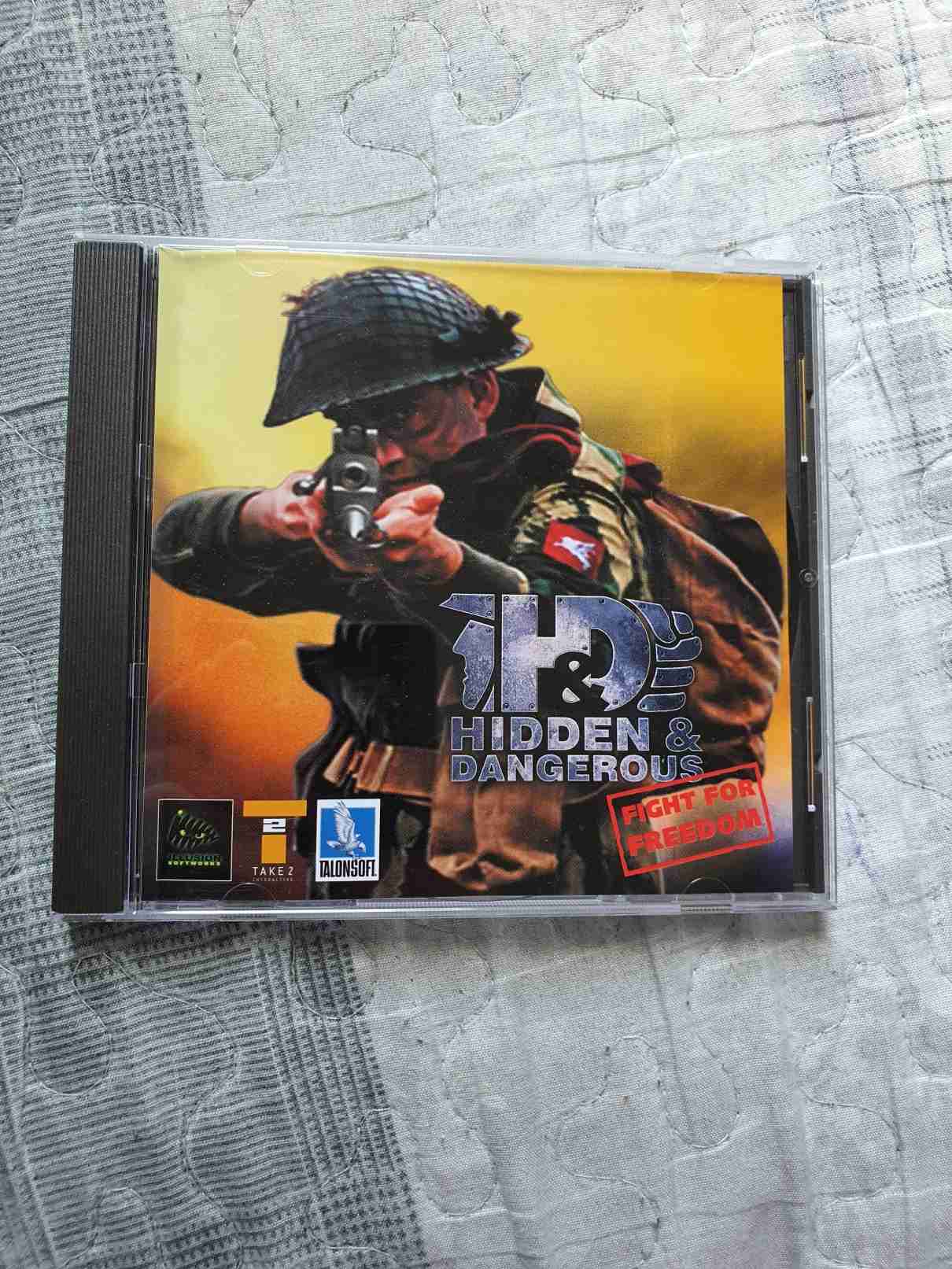 HIDDEN AND DANGEROUS -