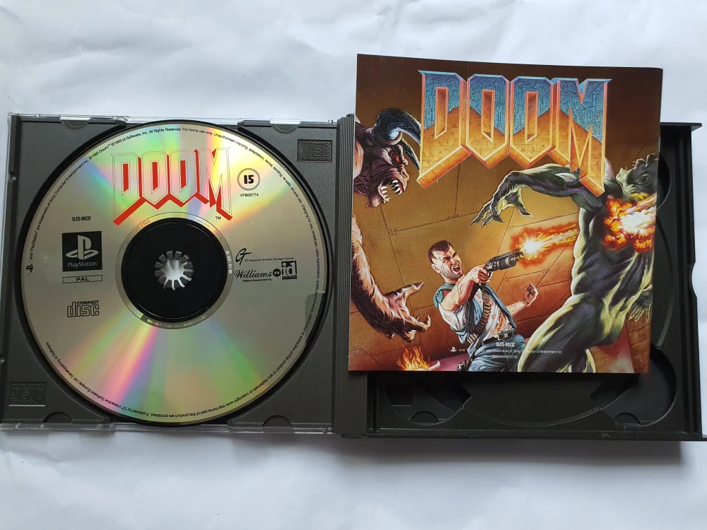 DOOM-- BIG BOX - EN-