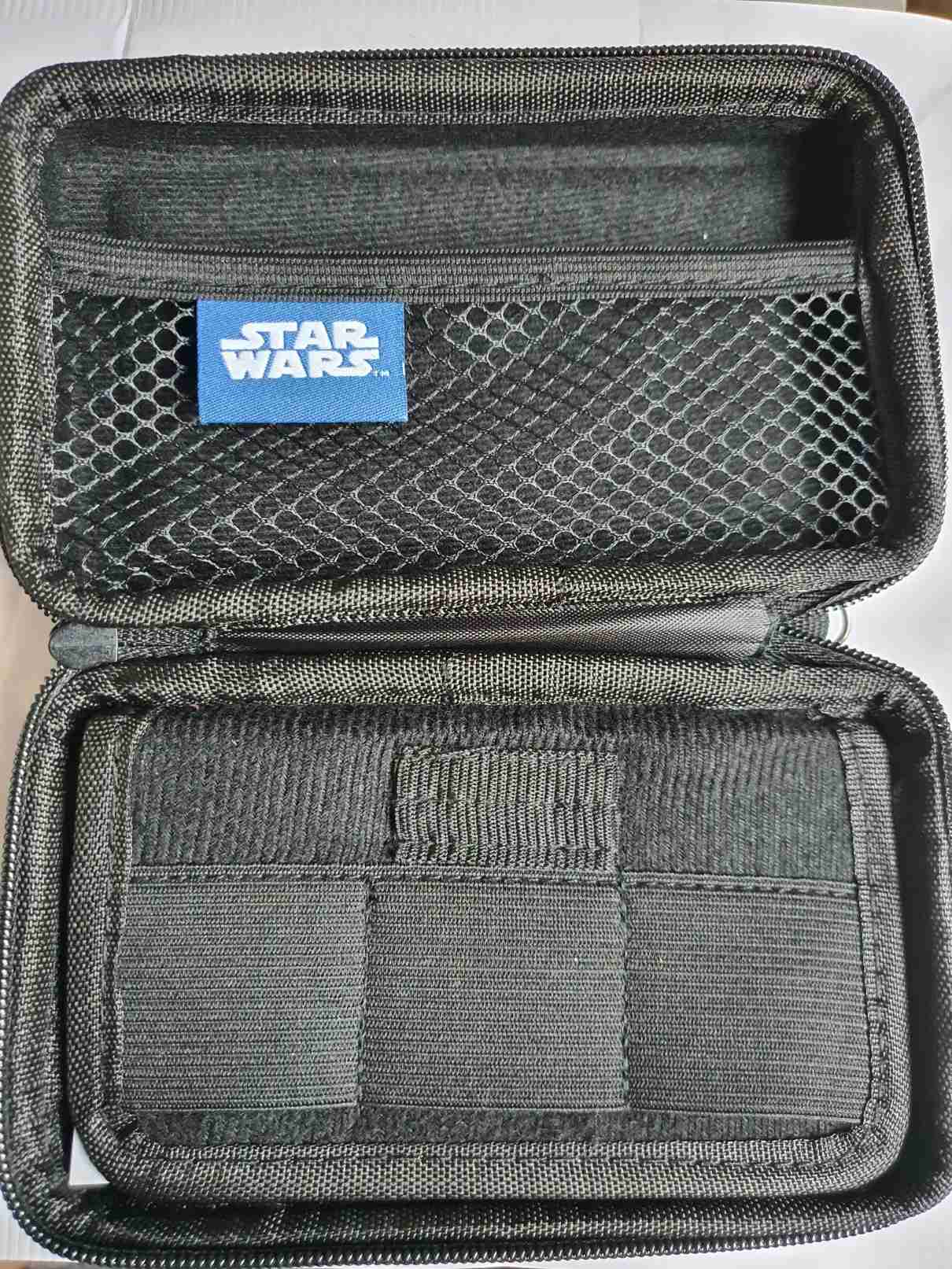POUZDRO NA KONZOLI NINTENDO DS- STAR WARS