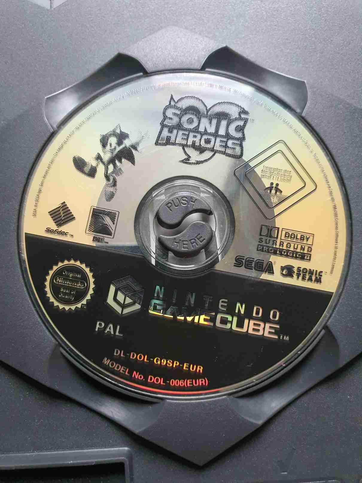 SONIC HEROES -EN-