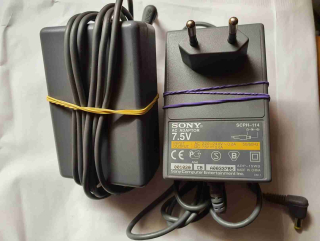 TRAFO PRO KONZOLI PLAYSTATION 1 