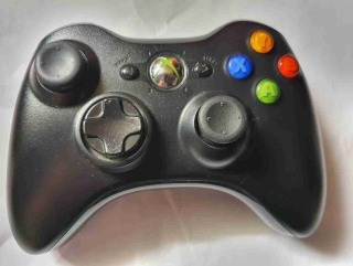 ORIGINÁLNÍ OVLADAČ XBOX 360